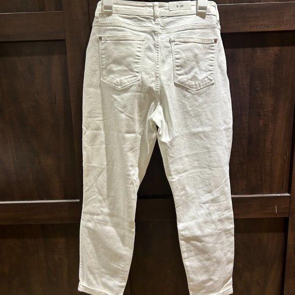 NWT - Judy Blue White Distressed Boyfriend Jeans Size 9/29 - Picture 5 of 8